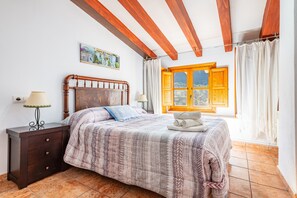 3 habitaciones, wifi gratis y ropa de cama 