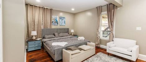 Desk, iron/ironing board, free WiFi, bed sheets