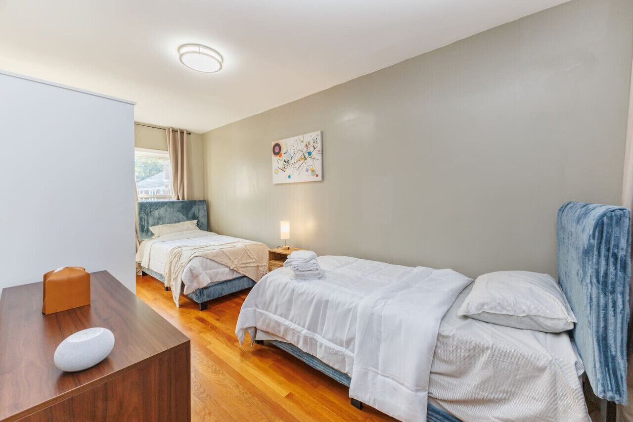 Desk, iron/ironing board, free WiFi, bed sheets