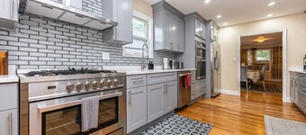 Recently Renovated Extremely Spacious Home For You