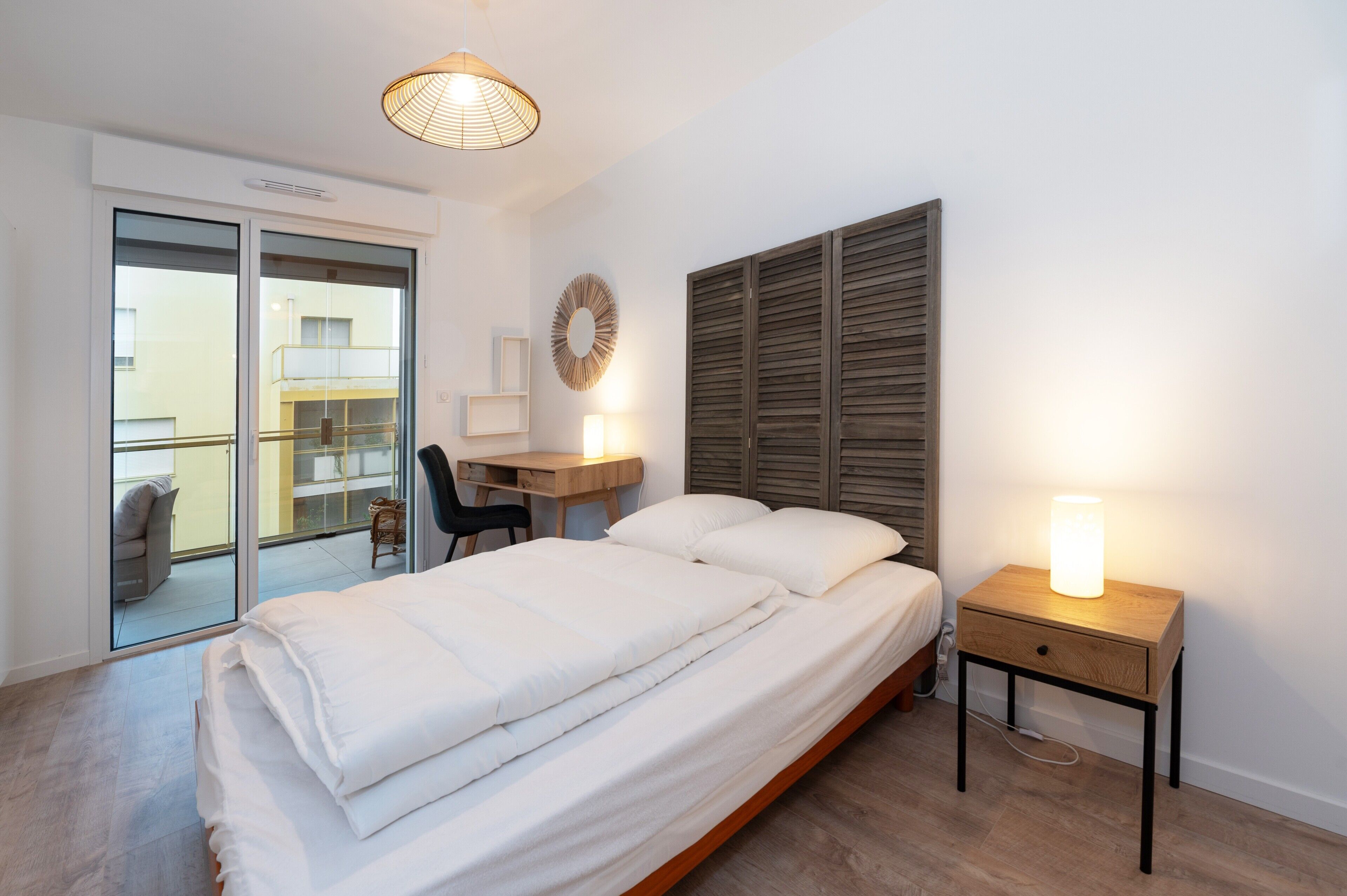 2 habitaciones, tabla de planchar con plancha y wifi gratis 