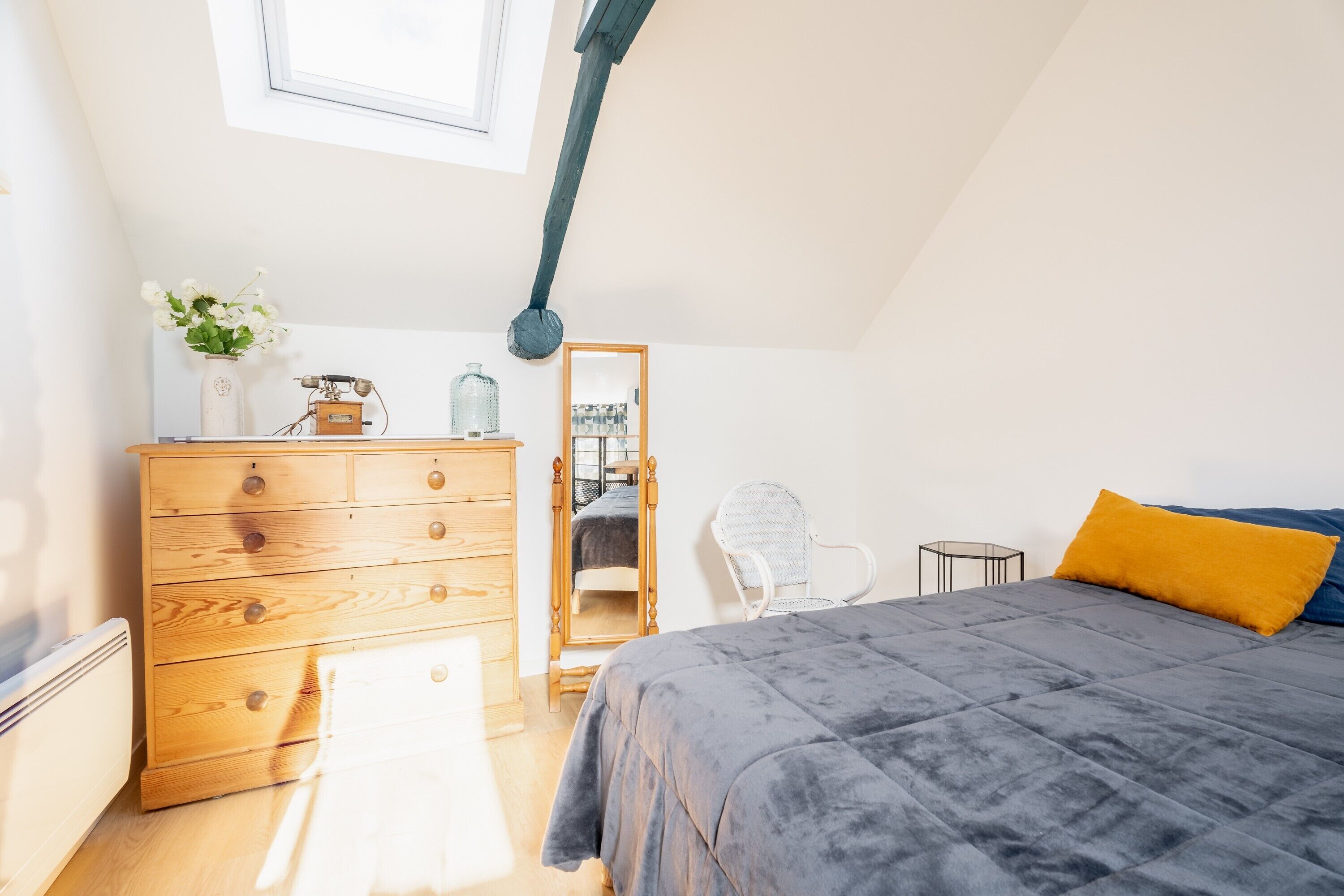 1 bedroom, free WiFi, bed sheets