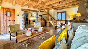 Living area - Masía Cal Kenyon (Bor)