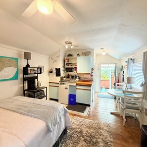 1 Schlafzimmer, Bügeleisen/Bügelbrett, kostenloses WLAN, Bettwäsche