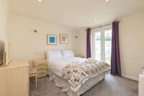 4 soverom, wi-fi og sengetøy