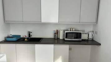 Fridge, microwave, stovetop, toaster