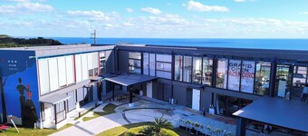 Familyroom106  Ocean and Mountain View / Asahi Chiba