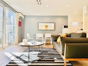 Living area - Megu Fuji Plus  Deluxe Villa MtFuji view / Fujiyoshida Yamanashi (Fujiyoshida)