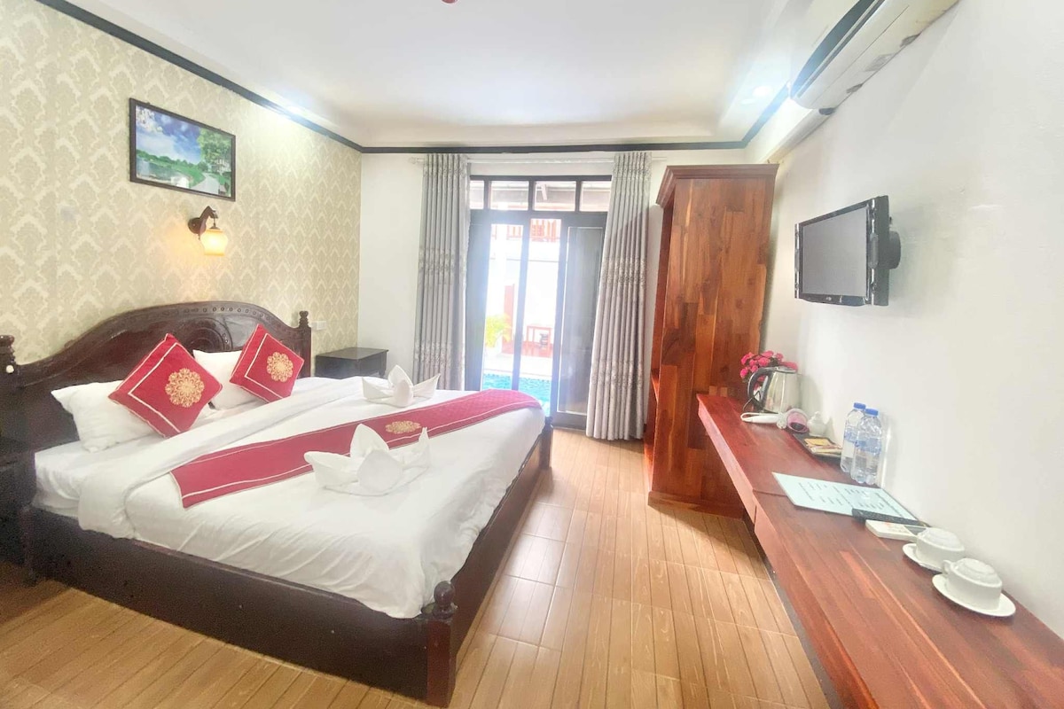 Superior Double Room | Premium bedding, minibar, in-room safe, desk