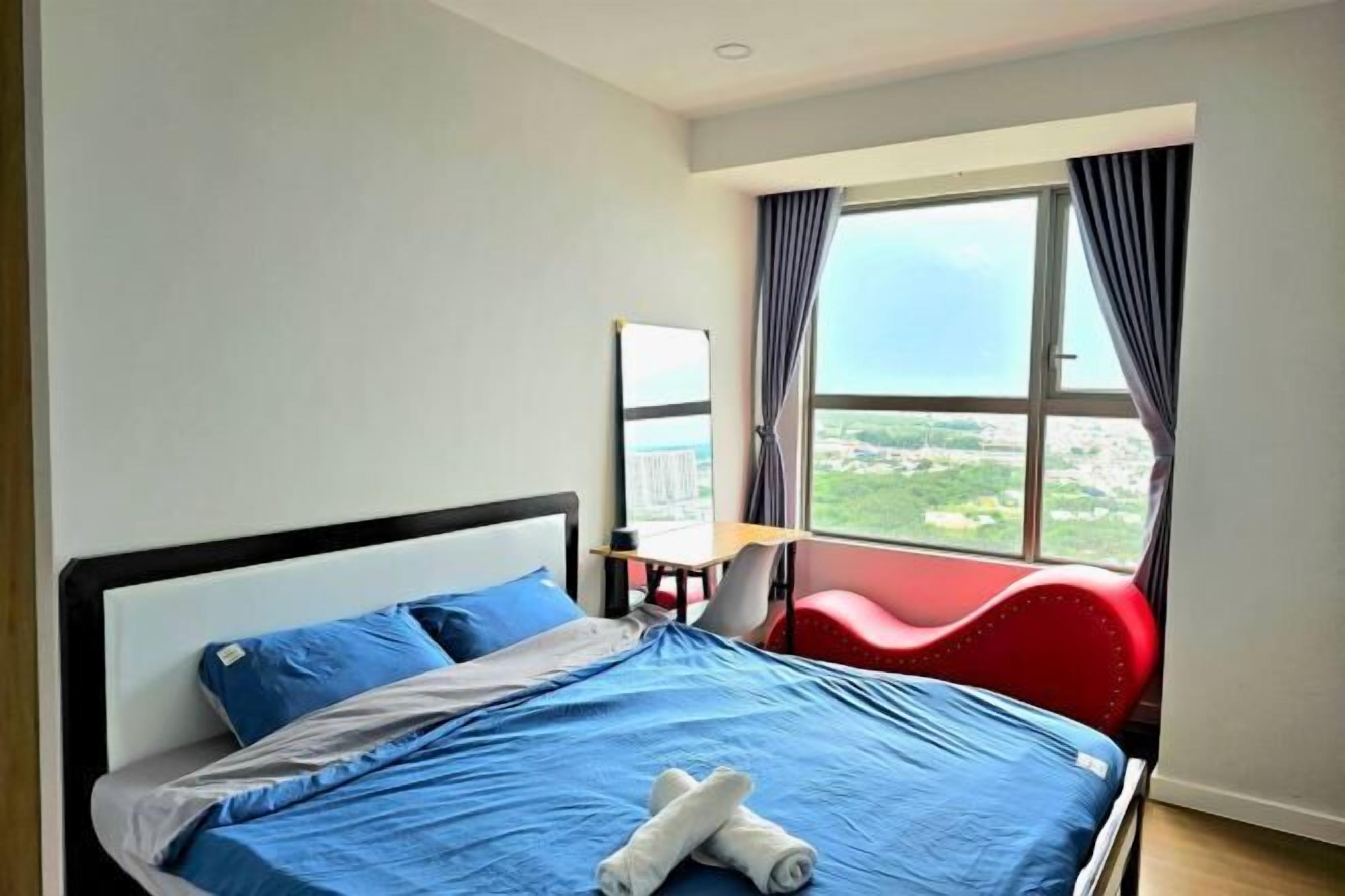 Escrivaninha, espaço de trabalho para notebook, Wi-Fi de cortesia