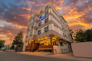 Exterior - Fabhotel Hc Mount View (Mohali)