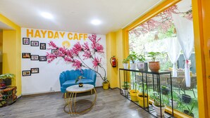 Restaurant - Fabhotel Old Maple Leaf (Gurugram)