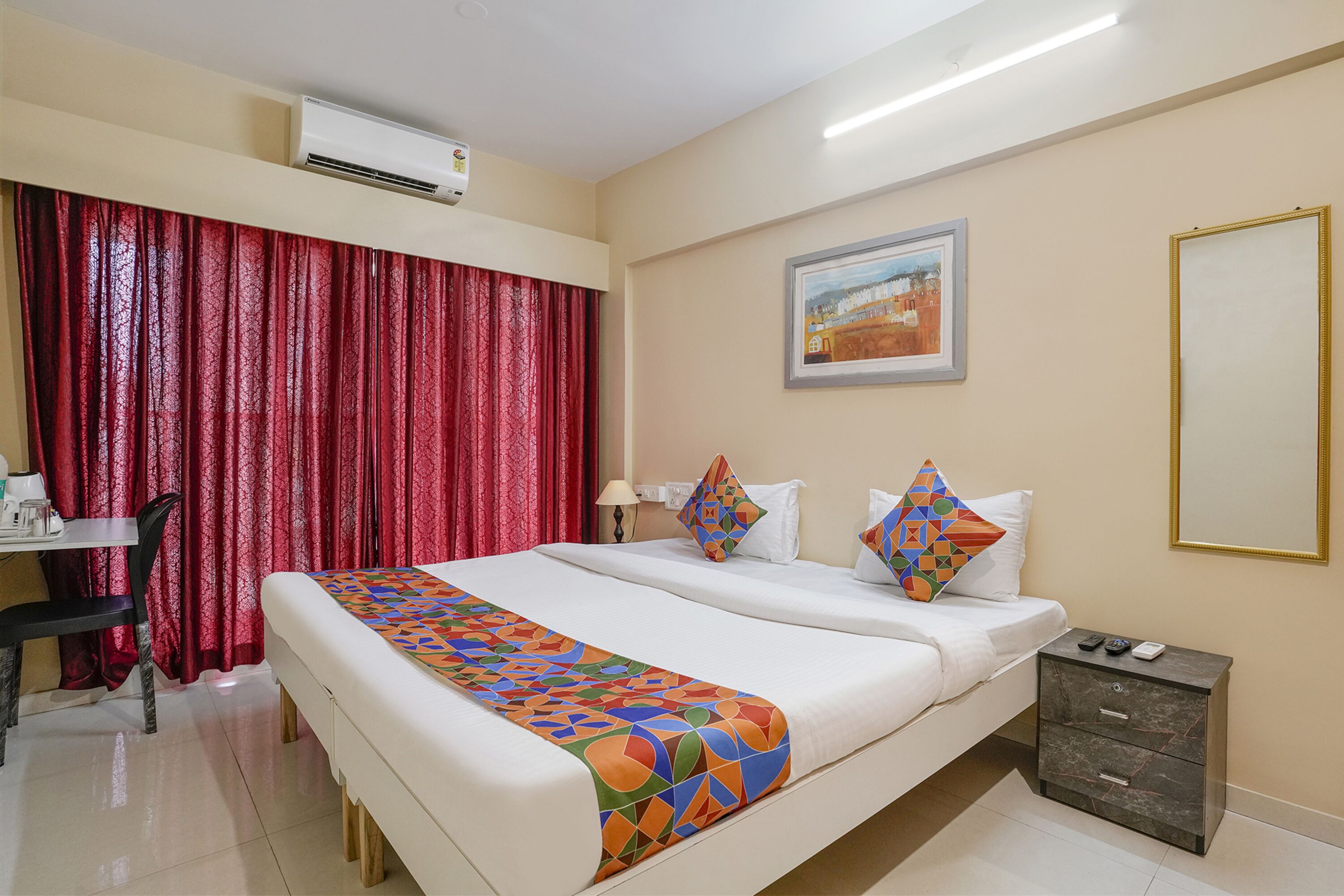 Sengetøy i egyptisk bomull, sengetøy av topp kvalitet og safe på rommet