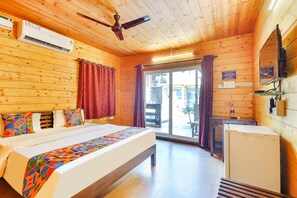 Lakens van Egyptisch katoen, luxe beddengoed, een kluis op de kamer