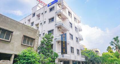 Fabhotel The Mantra inn - Nr world trade center