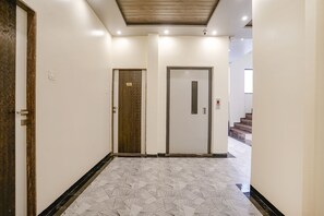 Vestíbul