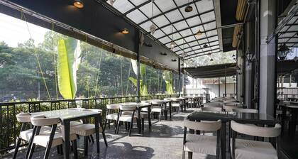 Fabhotel Prime Majhali