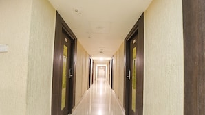 Unclassified image, 3 of 30, button - Fabhotel Ample Yard (Chennai)