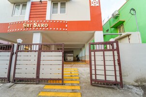 Entrada de la propiedad