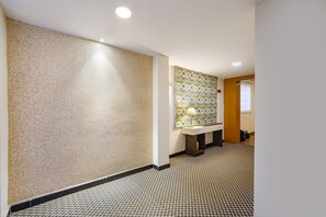 Lobby - Fabhotel Welcome Inn Porur (Chennai)