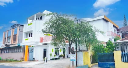 Hotel O Teluk Betung Near Water Park Lembah Hijau Formerly Kanajiwa Guesthouse 2
