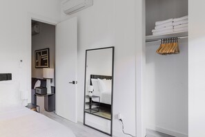 2 bedrooms, iron/ironing board, WiFi, bed sheets - Blueground | Williamsburg 2bd apartment (New York)