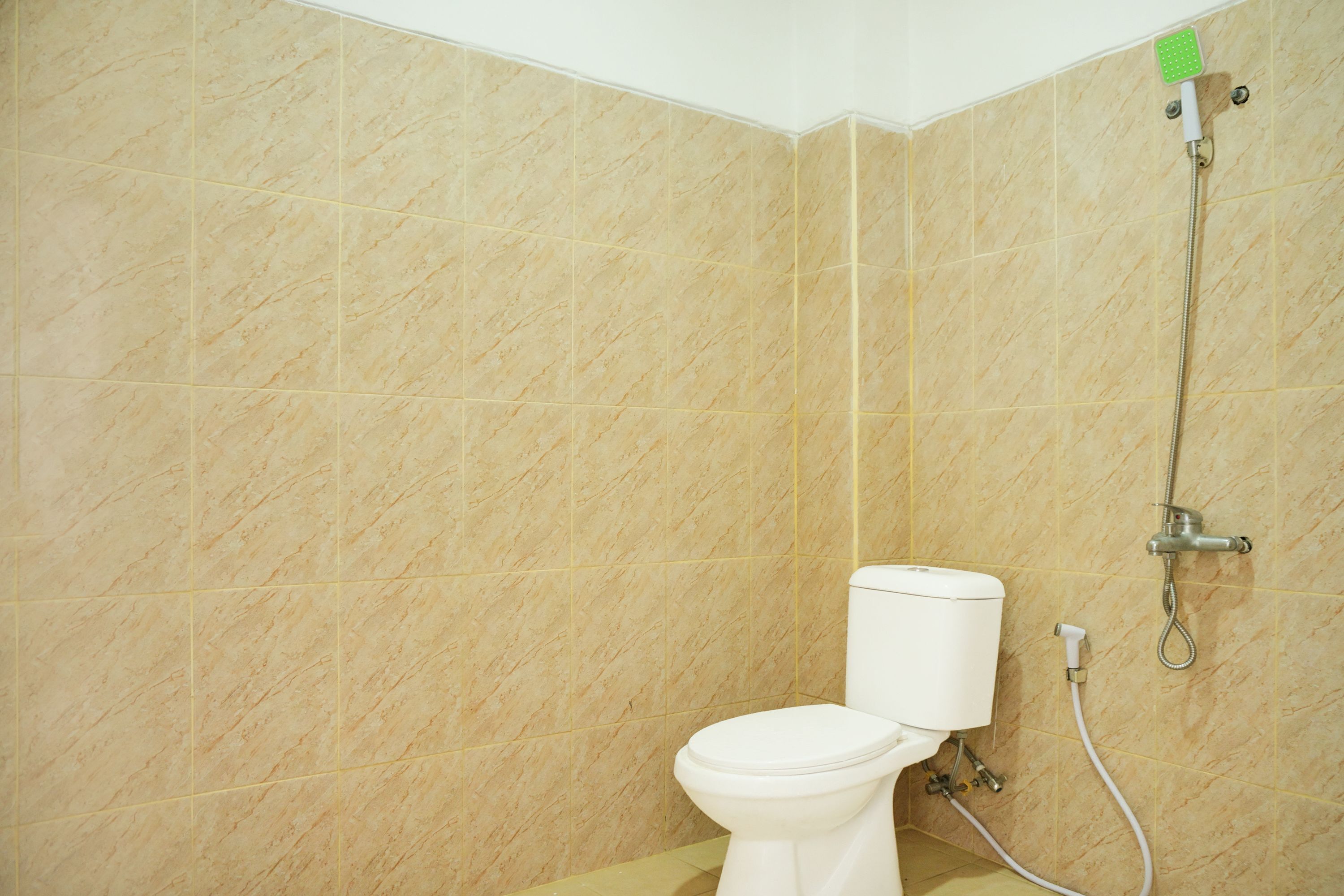 Standard Double Room | Bathroom | Shower, towels, soap