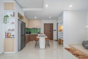 Private kitchen - Saigon Riverside Complex D7 (Ho Chi Minh City)