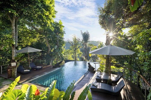 Sacred Valley by GenuineHost