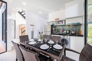 Dining room - AnB Loft 9 poolvilla close Jomtian beach (Bang Lamung)