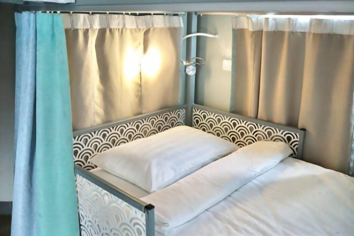 Individually decorated, individually furnished, free WiFi, bed sheets