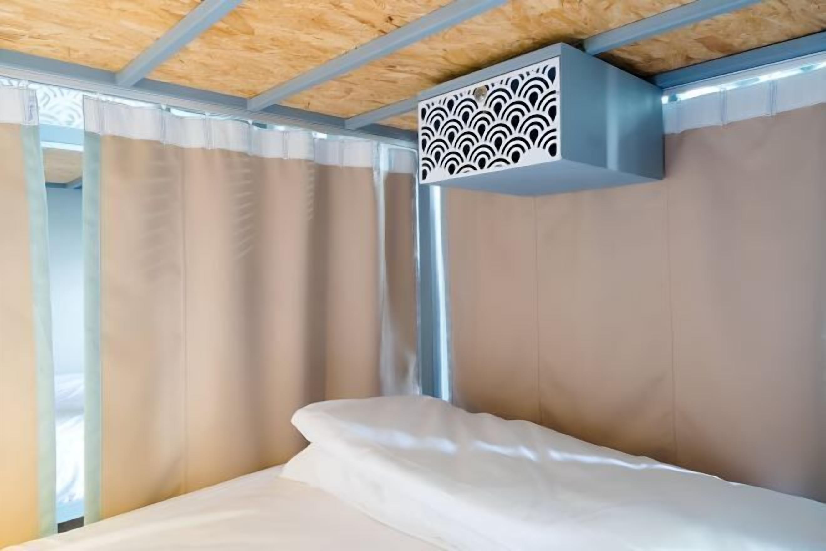 Yksilöllisesti sisustettu, yksilöllisesti kalustettu, ilmainen Wi-Fi