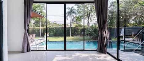 3 habitaciones, cortinas blackout y wifi gratis