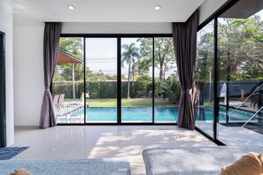 3 bedrooms, blackout drapes, free WiFi - AnB Loft 1 poolvilla close Jomtian beach (Bang Lamung)