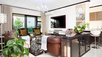 Rumah Mewah, pemandangan kebun | Area keluarga