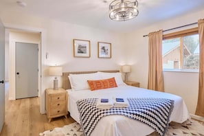 2 Schlafzimmer, Bügeleisen/Bügelbrett, Reisekinderbett, kostenloses WLAN