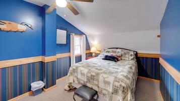 2 bedrooms, bed sheets
