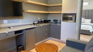 Family Double Room | Private kitchenette
