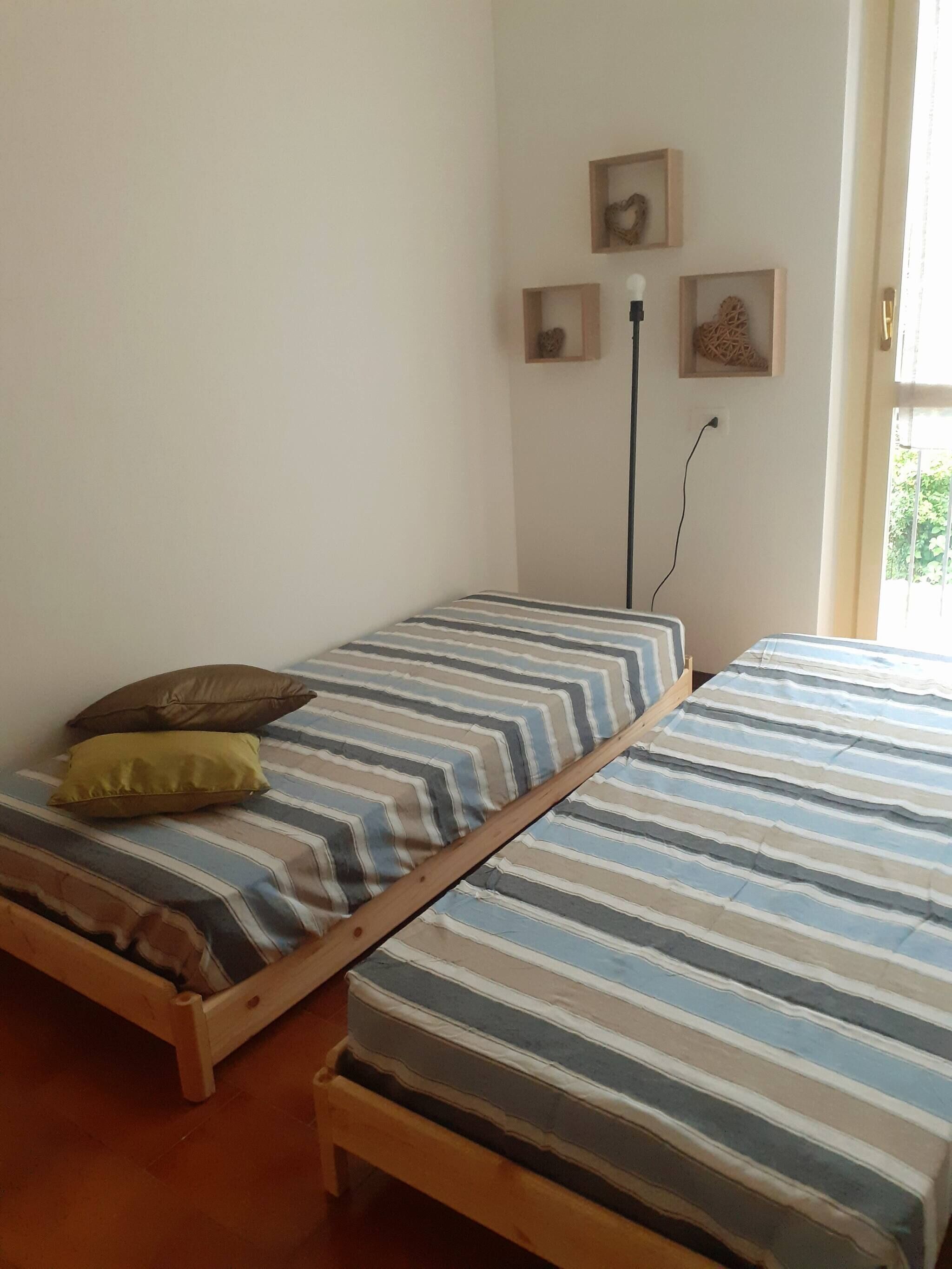2 habitaciones, tabla de planchar con plancha y wifi 