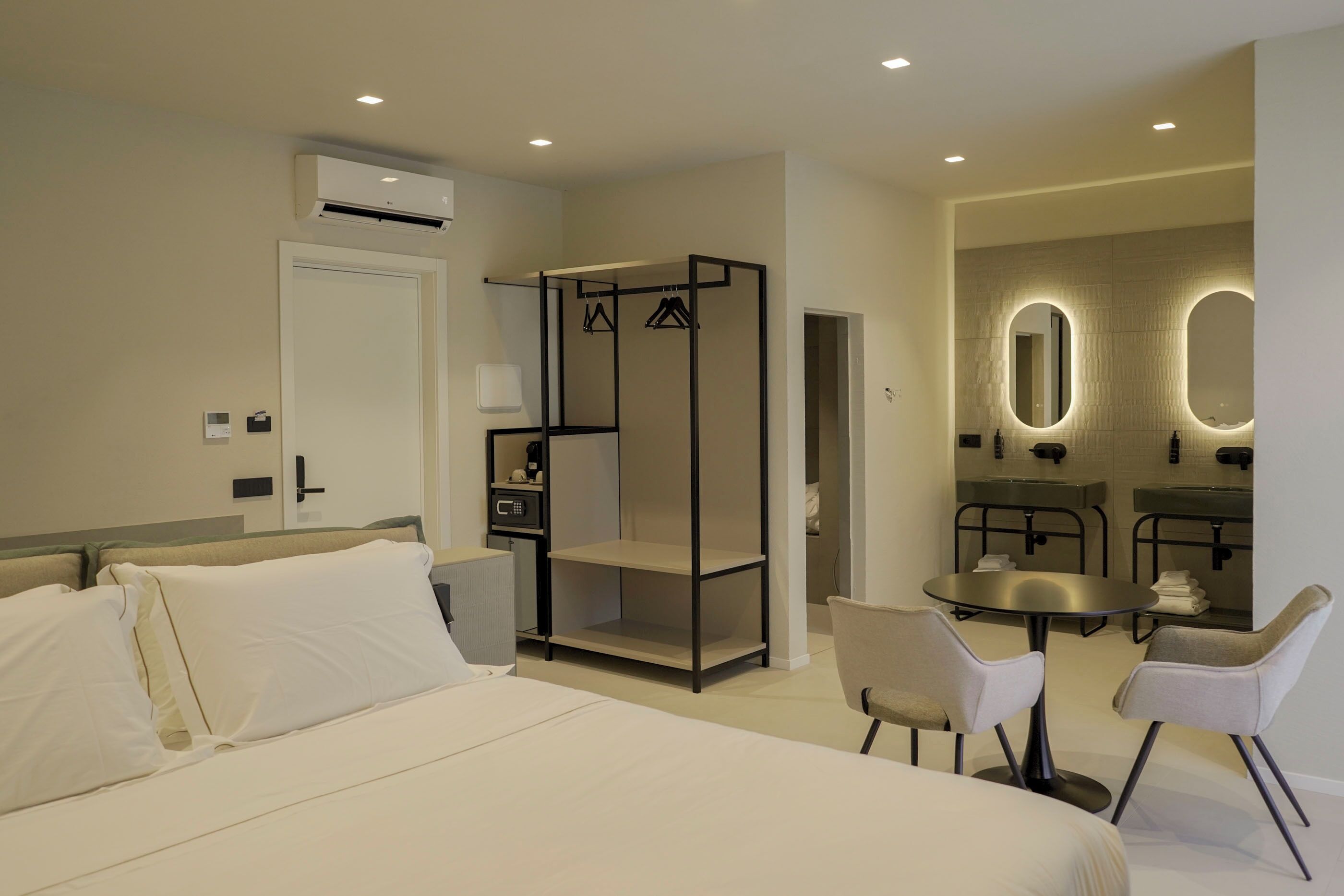Studio Suite Superior | Minibar, màn/rèm cản sáng, truy cập Internet không dây miễn phí 