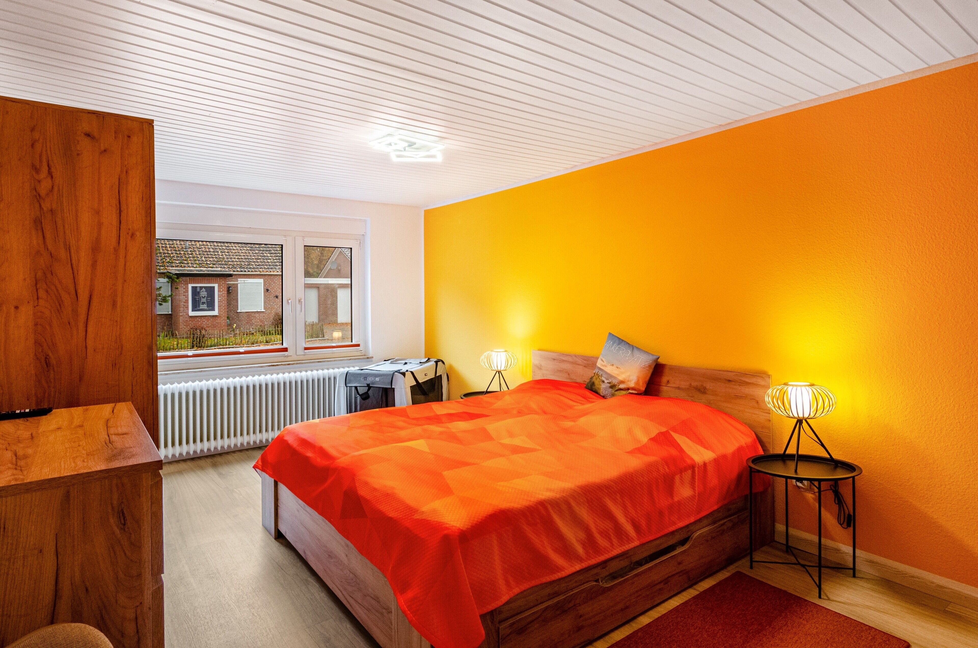 2 habitaciones, tabla de planchar con plancha y wifi gratis 