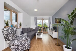 Télévision, chaîne hi-fi