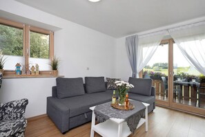 Télévision, chaîne hi-fi