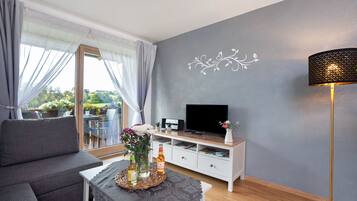 TV, stereo