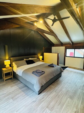 1 Schlafzimmer, Reisekinderbett, kostenloses WLAN, Bettwäsche