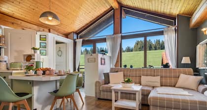 Ferienwohnung 'Haus Sonnenhang Wohnung 2' mit Privatem Garten, Balkon und Wi-Fi