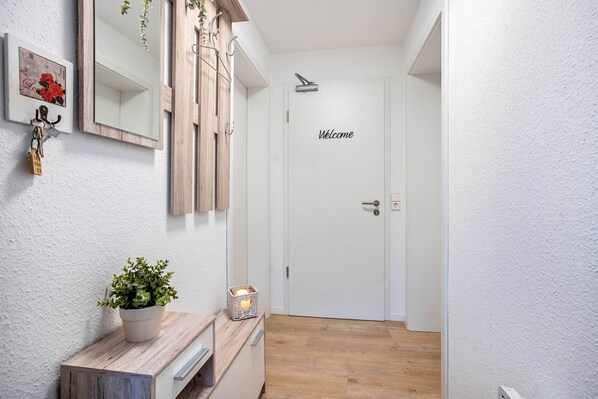 Interior - Apartment 'Ferienwohnung Familie Busam' with Private Terrace and Wi-Fi (Oberkirch)