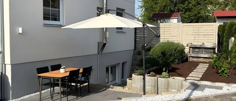 屋外ダイニングエリア