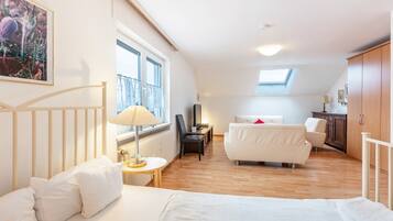 2 Schlafzimmer, Bügeleisen/Bügelbrett, kostenloses WLAN, Bettwäsche