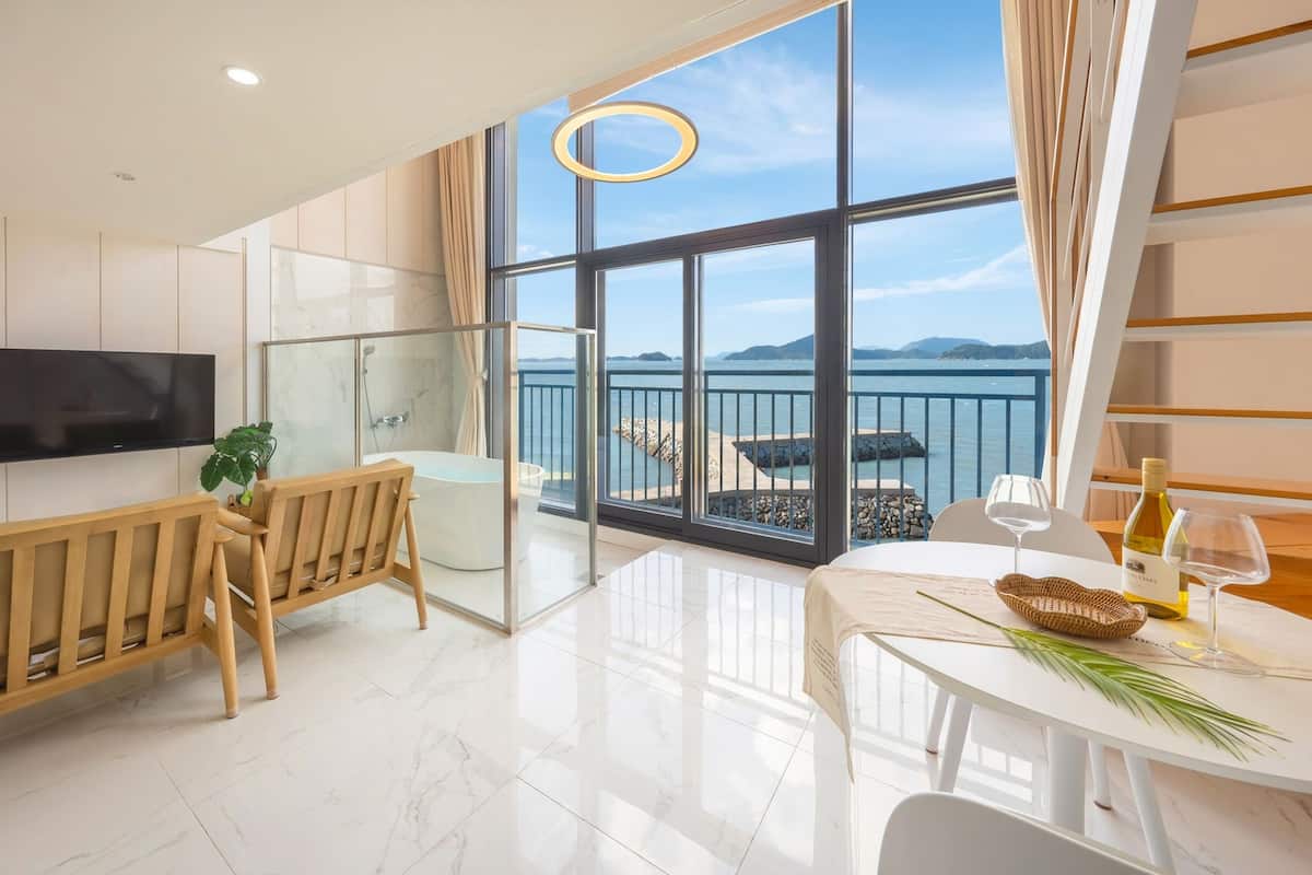Basic Room, 1 Bedroom (Room 303) | 1 bedroom, free WiFi